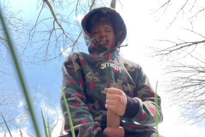 Sweet Boy Jerking his Big Dick (23cm) Outdoor / Huge Cumshot on Camera / College Boy / Monster Dick