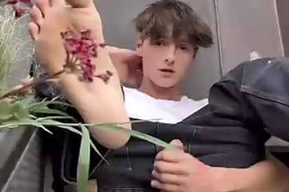 Cute Str8 Twunk Cock Feet Ass and Cum