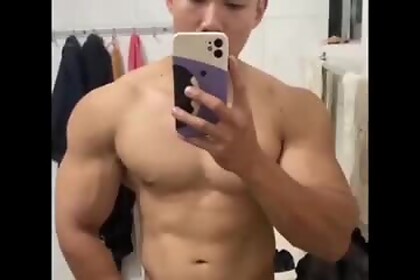 Asian Beefcake jerked off until he cums
