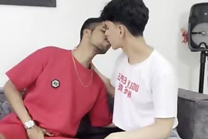 I GET FUCKED BY MY FRIEND FOR LOSING THE GAME🙈