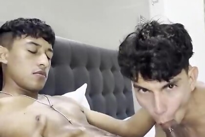 XXL VENEZOLAN GUY DESTROYS MY PINK HOLE WITH HIS COCK