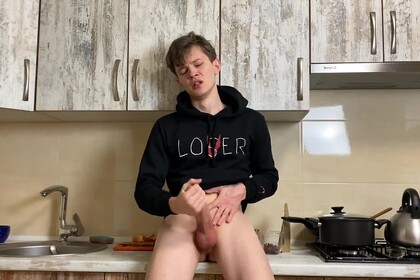 Horny College Boy Wanking at Kitchen in Сhummery & Monster Cock / Big Load