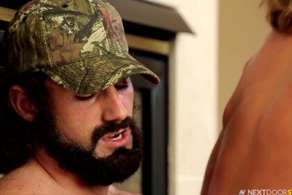 Next Door Buddies Bear Jaxton Wheeler Fucking Morgan Shades to Pieces